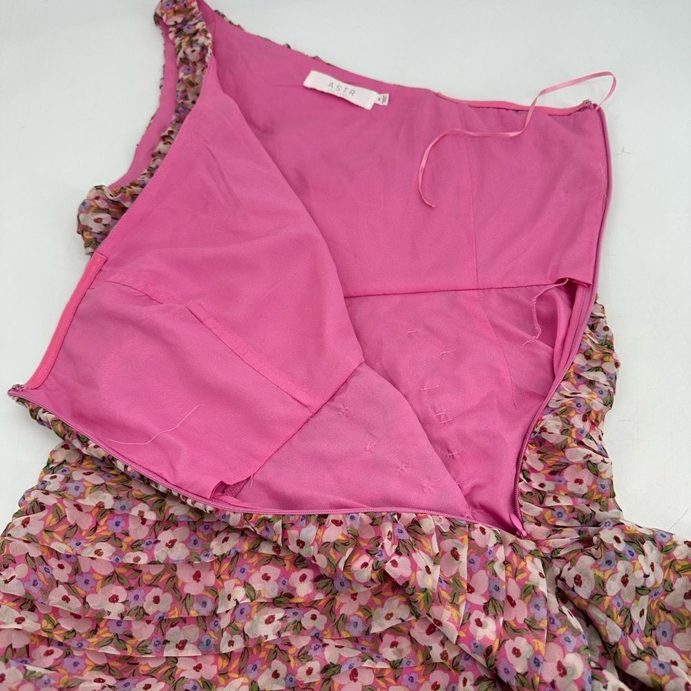 ASTR Darline One Shoulder Mini Dress in Pink Floral Size Medium - Picture 10 of 13
